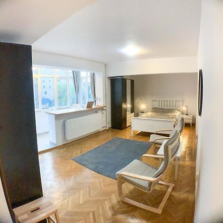 Luterana Studio Apartment Bucureşti Exterior foto