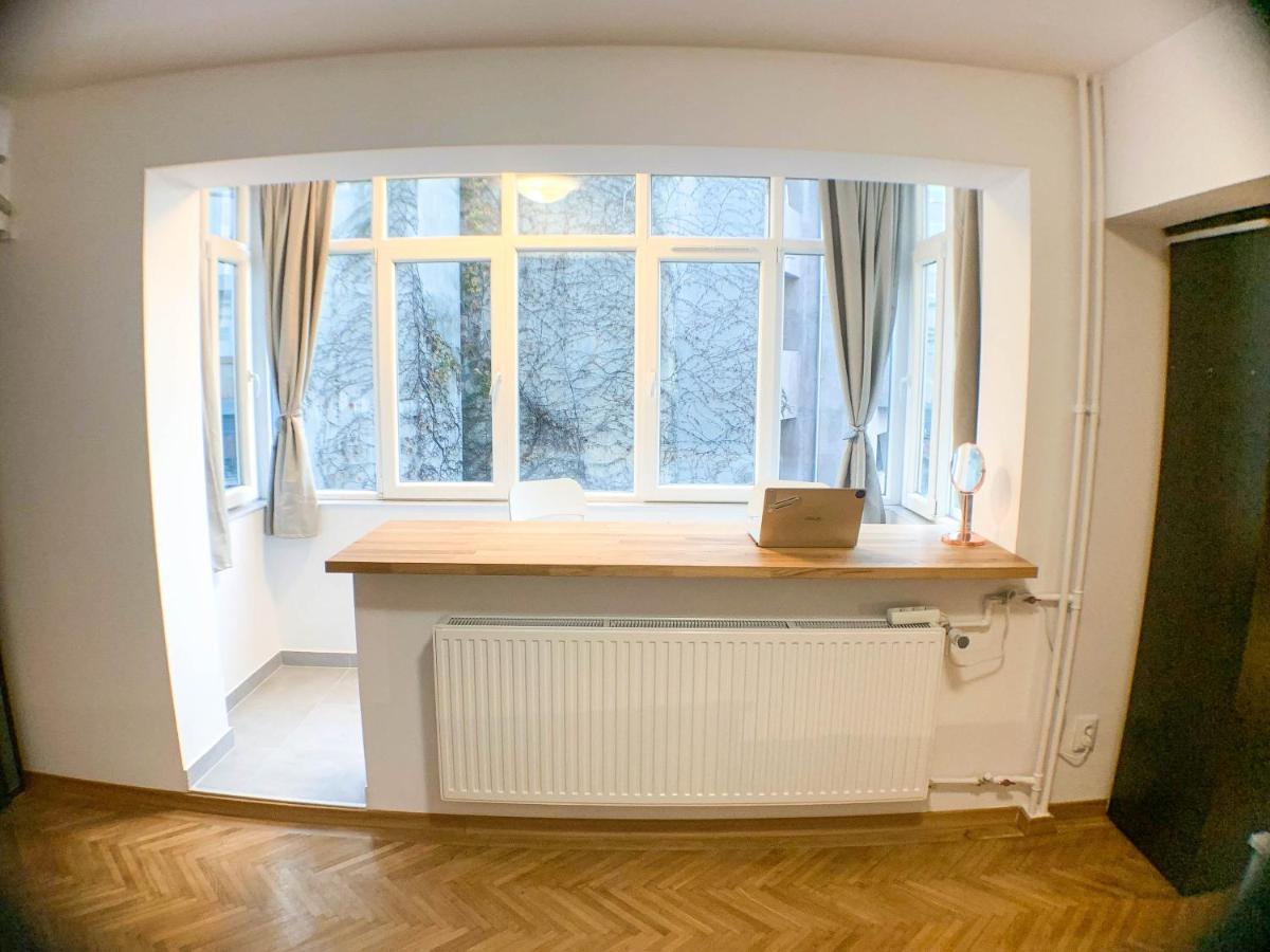 Luterana Studio Apartment Bucureşti Exterior foto
