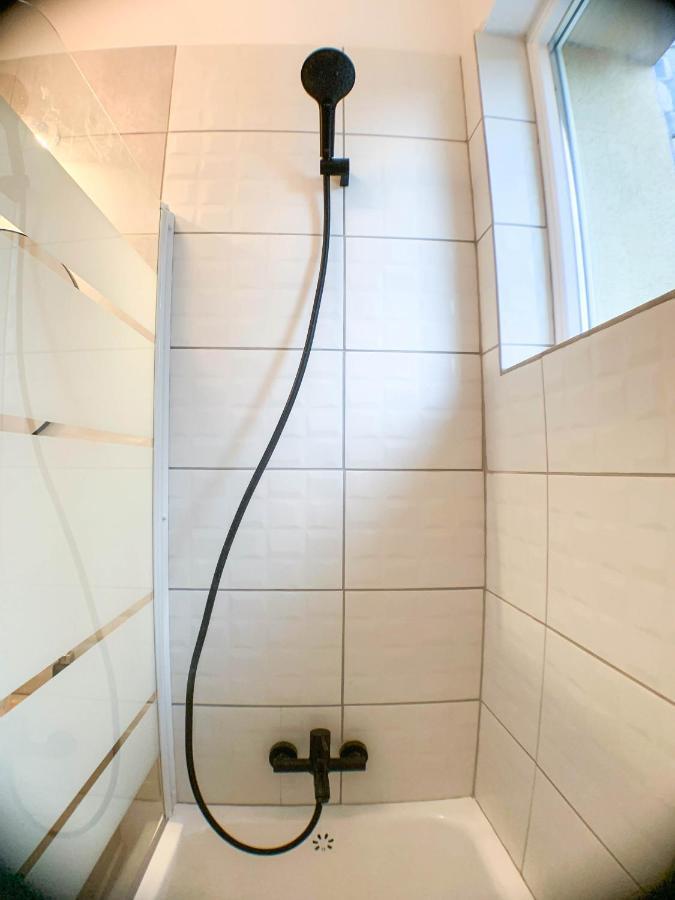 Luterana Studio Apartment Bucureşti Exterior foto