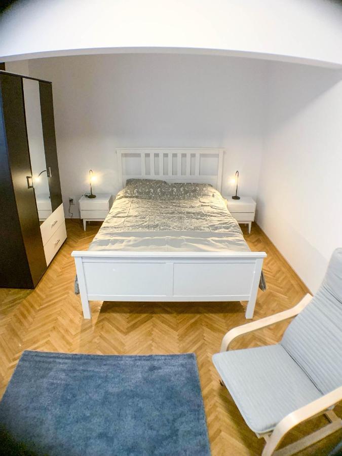 Luterana Studio Apartment Bucureşti Exterior foto