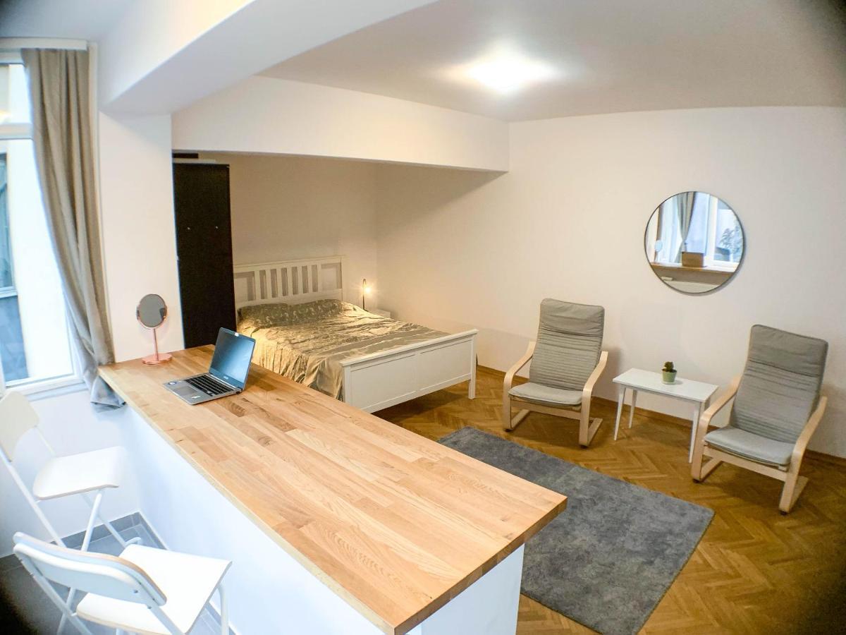 Luterana Studio Apartment Bucureşti Exterior foto